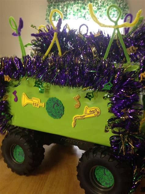 Happy birthday baloons with stars. 17 Best images about Mardi Gras Wagon floats on Pinterest ...