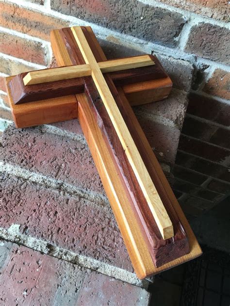 Wooden Cross Crafts For Rustic Home Decor