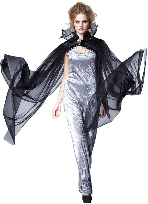 15 Dark Queen Halloween Costume