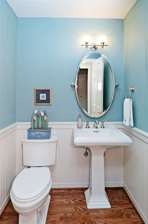 This cheap idea is great if you're decorating on a budget and is an inexpensive way to create a high end expensive look on a dime. Bathroom decorating ideas can be a challenge when you're ...