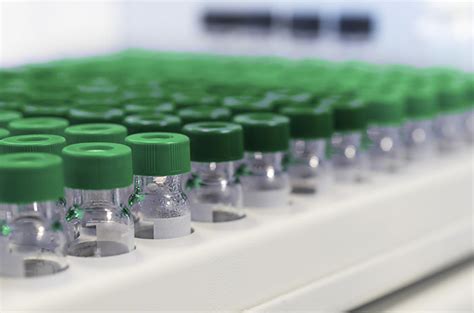 Itu sebabnya moderna mengeluarkan klaim 100 persen kalau vaksin yang dikembangkannya vaksin itu menyebabkan gejala mirip flu yang signifikan pada beberapa peserta, yang sejalan. Fakta Vaksin Corona Moderna Dibanderol Seharga Rp300 Ribuan