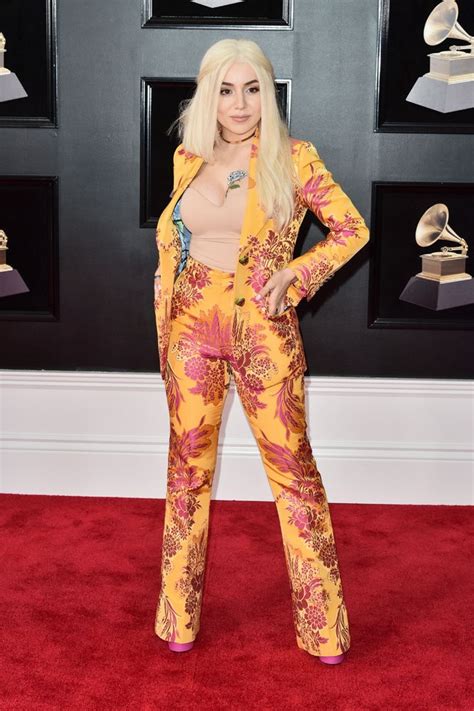 2018 Grammy Awards Craziest Outfits — The Wildest Fashion On The Red