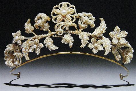 Marie Poutines Jewels And Royals Unusual Tiaras