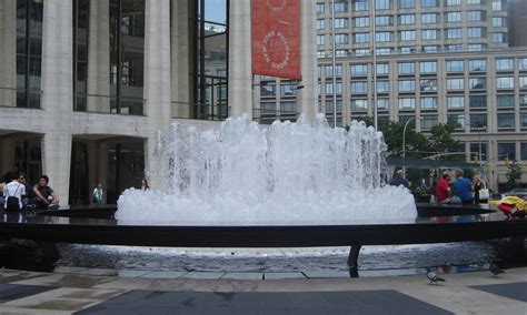 Lincoln Center Plaza Monuments Revson Fountain Nyc Parks