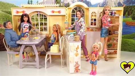 Los mejores juegos de barbie gratis están en minijuegos. la Familia Barbie y La Nueva Casa de los Abuelos ...