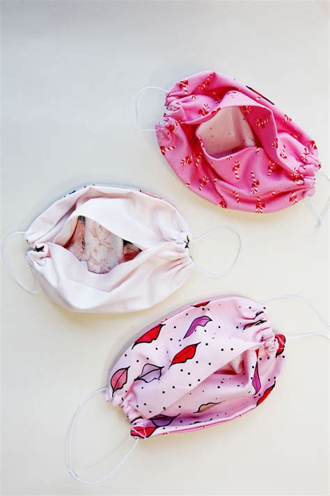 I tried to dismiss the idea of home sewn fabric masks for as long as possible, but it. How to make a face mask for kids FREE PATTERN - see kate sew