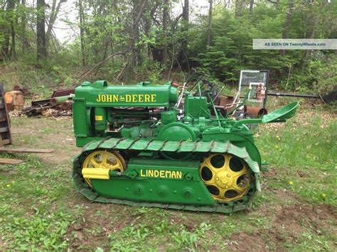 John Deere Lindeman Crawler