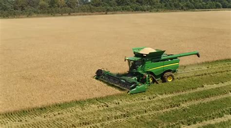 John Deere Announces Performance Updates To Their Combines Agdaily