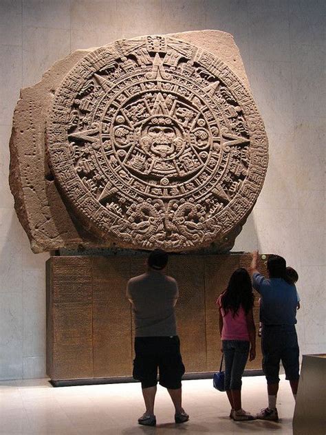 Aztec Stone Of The Sun Ancient Mayan Art Ancient Art