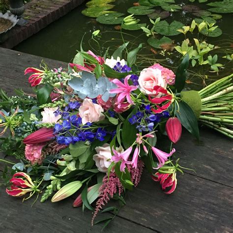 Bloemen Laten Bezorgen Leiden Bloemen Bezorgen En Boeketten Versturen