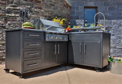 41 Incredible Modular Outdoor Kitchens With Furniture Master Home