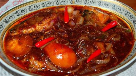 Tumbuk kasar bahan bertanda *. Masakan Johor, sardin masak kicap cara johor, resepi turun ...