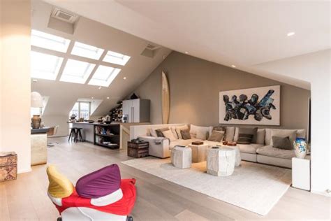 Vaulted ceilings take these rooms to new heights. Vaulted Ceilings and Multiple Skylights Accent an Open ...
