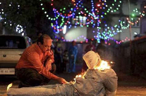 El Viejo Muñeco Tradicional Para Fin De Año En Nicaragua Diario