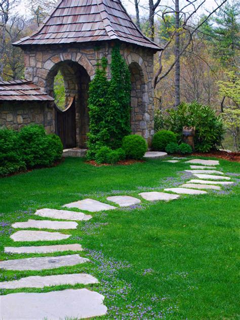 15 Eye Catching Garden Path Ideas With Stepping Stones The Art In Life