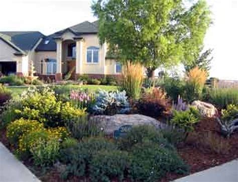 50 Ideas To Make Evergreen Landscape Garden On Your Front Yard