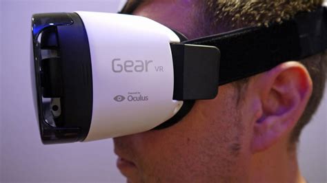 Samsung Gear Vr Headset Will Give You Note 4 Powered Virtual Reality