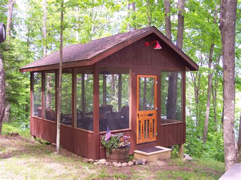The lapa company range of luxury gazebos are guaranteed for 10 years and offer a choice of cedar shingle roof or thatch tiles. Newly completed lakeside screenhouse--just awaiting ...