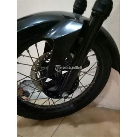 Gembira, ketika memiliki motor serta mobil yang telah di modifikasi, karena zaman sekarang kendaraan yang masih standar itu biasa aja. Motor Yamaha RX Spesial Modif King Surat Lengkap Normal ...