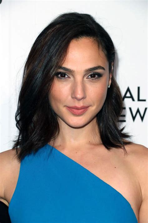 She won the miss israel title in 2004 and went on to represent israel at the 2004 miss universe beauty pageant. Gal Gadot Stills at National Board of Review Annual Awards Gala in New York 2018/01/09 - Celebskart