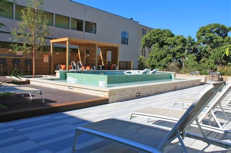 Beautiful spacious and natural lighted interiors. Downtown loft with roof-top terrace & soaking pool ...
