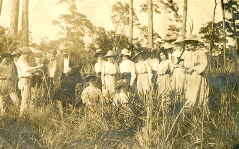 Florida Memory Group Portrait Of Koreshans During A Picnic
