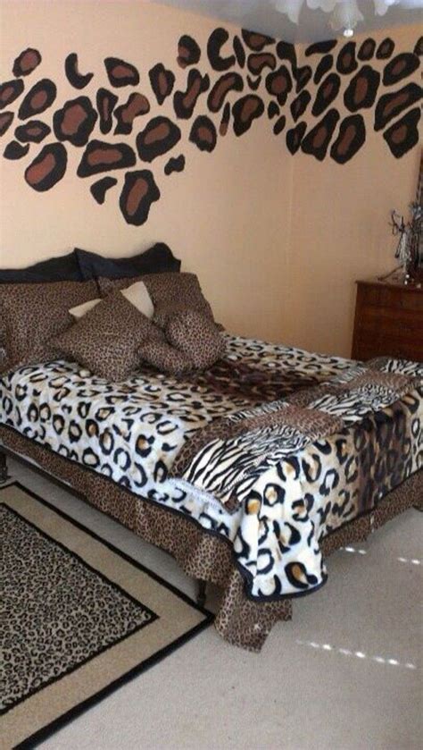 Decorating ideas for bedroom with paris and leopard print theme. animal cheetah bedroom ideas | Animal print bedroom ...