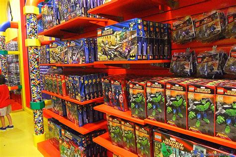 Walk through the gift shop at legoland discovery center michigan. Legoland Discovery Center Dallas- Grapevine, Texas Review