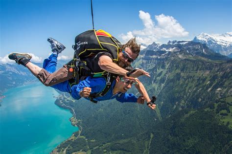 Please be aware that this website contains some pages with outdated information, but will be updated with new info as we get it. Parachutisme Interlaken