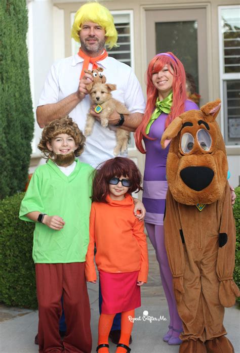 Perfect for halloween or a party! Scooby-Doo Gang Family Costume - Repeat Crafter Me