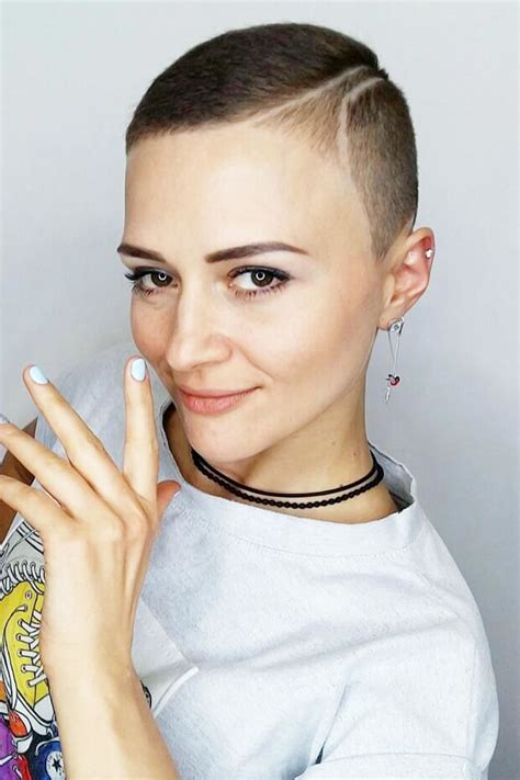 30 Cute And Rebellious Half Shaved Head Hairstyles For Modern Girls Half Shaved Head Hairstyle