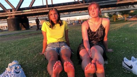 Two Girls Show Their Sweaty And Stinky Feet In Public Youtube