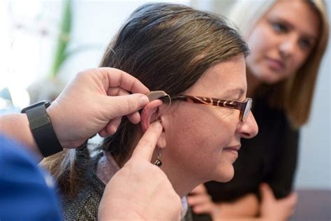 What To Expect From Wearing Hearing Aids For The First Time Duncan