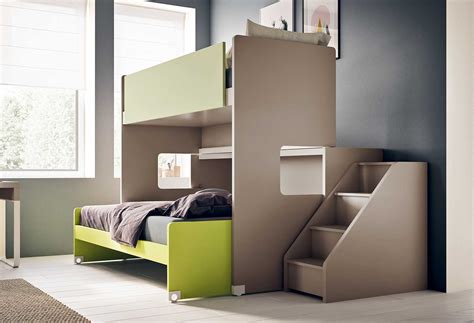 Sottoletto contenitore vano contenitore di facile accesso sia per l'utilizzo che per la sottoletto attrezzato divano o letto singolo con la possibilità di inserire un secondo letto. Letto a castello per cameretta Slide - CLEVER.IT