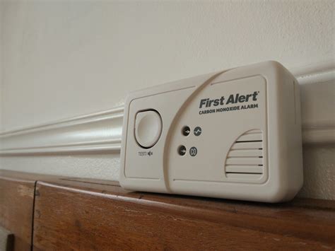 Carbon Monoxide Detector On A Wall Carbon Monxide Alarm Si Flickr