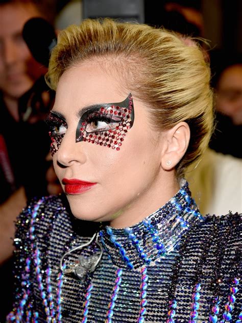 Super Bowl 51 So Lady Gaga Somehow Managed To Pull Off A Makeup
