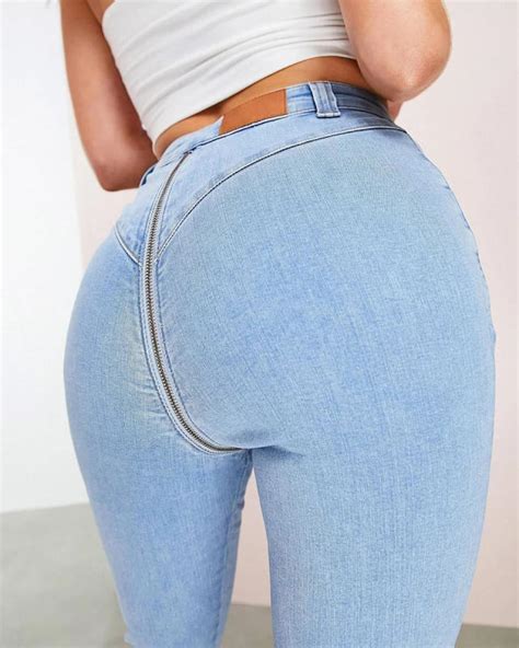 Viel Spott Für Bizarre Jeans Mit Reißverschluss Am Po Von Asos
