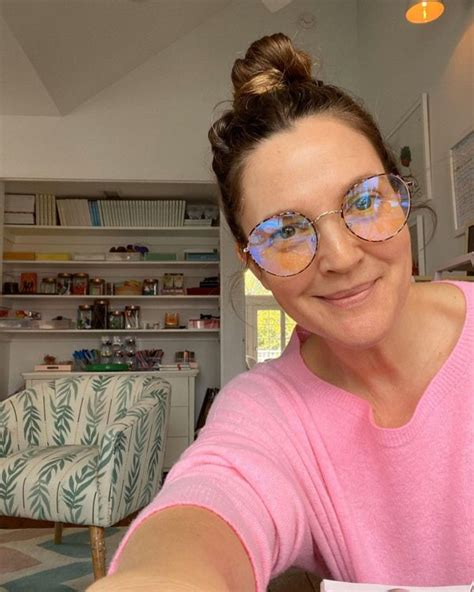 Where Does Drew Barrymore Live Photos Inside Los Angeles Home