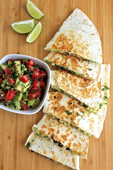 Quesadilla With Zucchini Corn And Olives Green Valley Kitchen