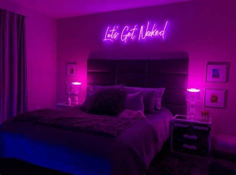 Pin By ابرار السبيعي On H In 2020 Neon Room Neon Bedroom Room Inspiration Bedroom