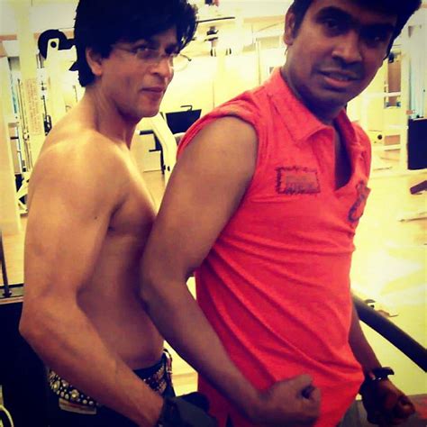 Hot Body Shirtless Indian Bollywood Model And Actor Shahrukh Khan