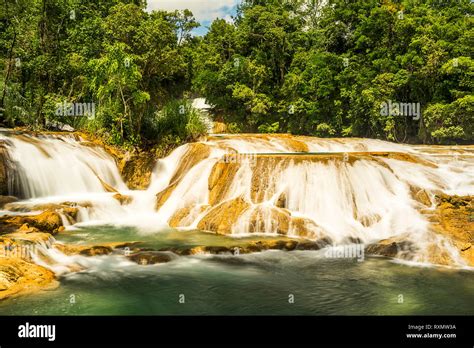 Waterfalls At Agua Azul Chiapas Mexico Stock Photo Alamy