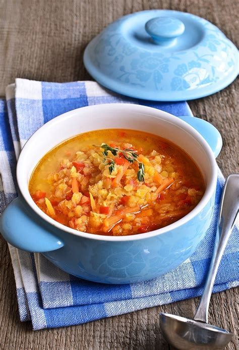 4 carrots, 2 bay leaves, 4 garlic cloves, 8 cups chicken broth instead of water. Instant Pot Lentil Soup | Recipe (With images) | Vegan lentil soup
