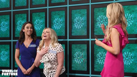 Celebrity Spin With Maggie Sajak Melissa Joan Hart And Lacey Chabert Wheel Of Fortune Wheel