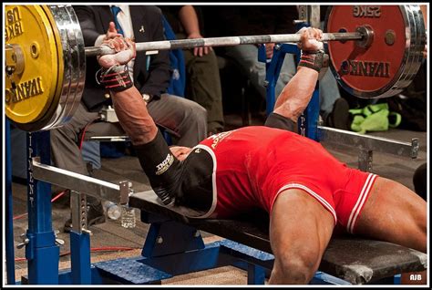 How To Improve Your Bench Press Technique Human Kinetics Blog
