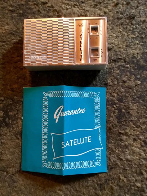 Satellite Pocket Transistor Radio Early 1960s