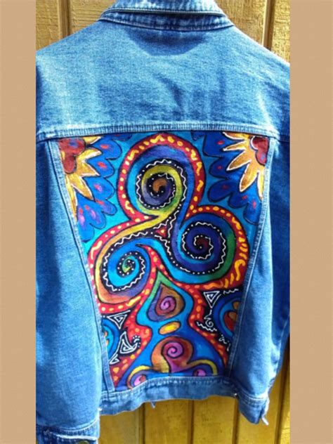 Pin by Kenlee Queen on Blusas, jaquetas, top | Hand painted denim jacket, Painted denim, Painted ...