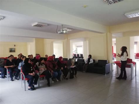 Aile çalışma ve sosyal hizmetler bakanlığı tarafından son zamanlarda gündemde yerini alan yardımlar maddi durumu iyi. Kütahya Aile, Çalışma ve Sosyal Hizmetler İl Müdürlüğü ...