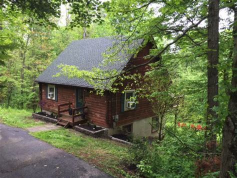 We have 70+ to choose from! Berkeley Springs log cabin with 3 bedrooms | FlipKey