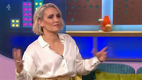 Steps Star Claire Richards Admits She Struggles Everyday To Keep Slim Figure Mirror Online